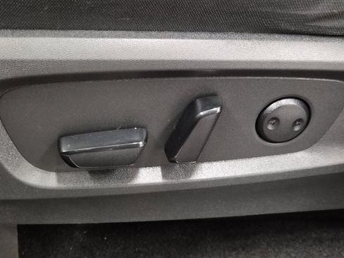 Certified 2022 Nissan Pathfinder SV w/ SV Black Package image 26