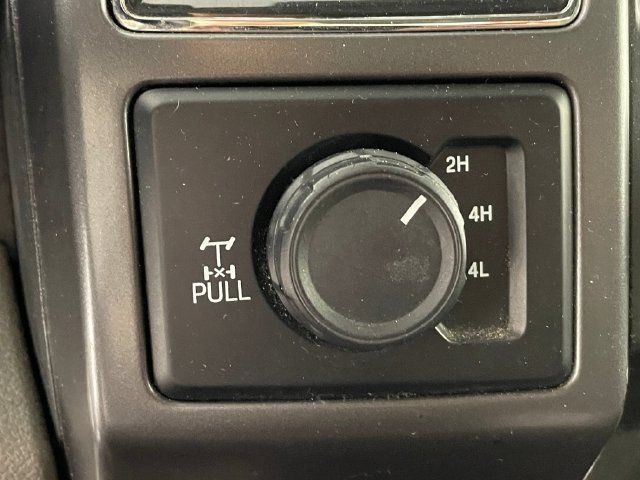 Used 2017 Ford F150 XLT AWD/4WD image 9