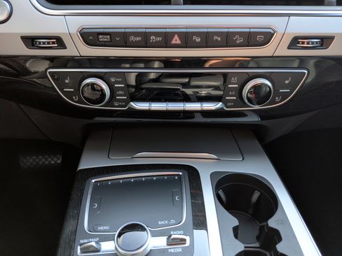 Used 2019 Audi Q7 2.0T Premium Plus w/ Premium Plus Package image 29