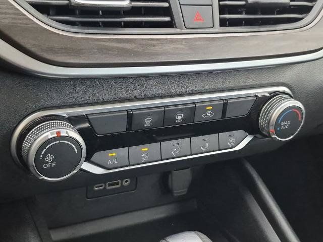 Certified 2025 Nissan Altima 2.5 SV FWD image 26