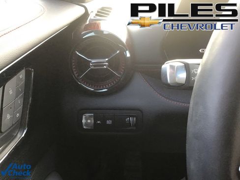 Used 2024 Chevrolet Blazer EV RS image 40