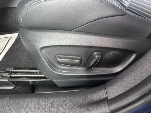 Used 2025 Toyota Corolla XSE FWD image 20
