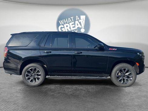 Used 2021 Chevrolet Tahoe Z71 w/ Z71 Signature Package AWD/4WD image 2