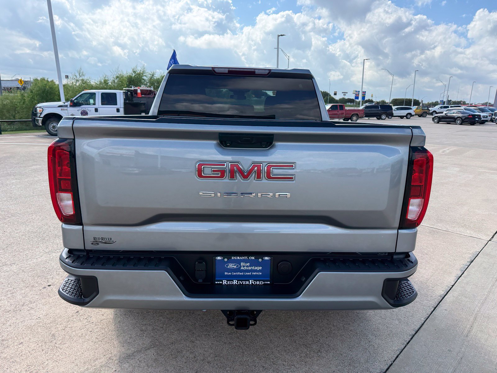 Used 2023 GMC Sierra 1500 Pro w/ Graphite Edition RWD image 6