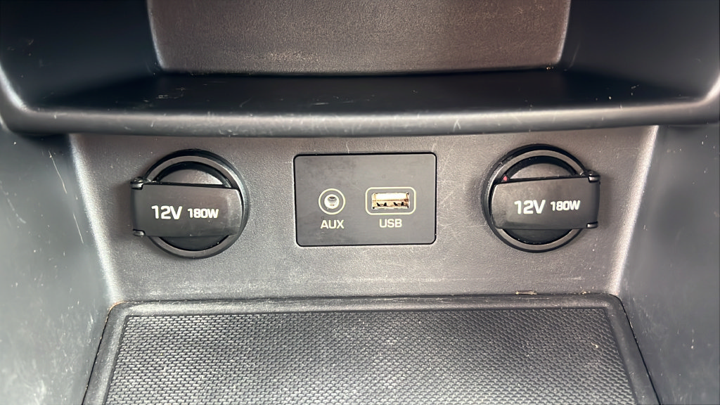 Used 2018 Hyundai Kona SE AWD/4WD image 22