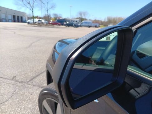 Used 2024 Volkswagen Taos S AWD/4WD image 20