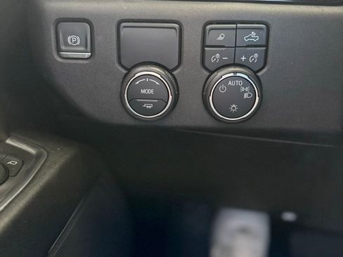 Used 2023 Chevrolet Silverado 1500 LT w/ Texas Edition Plus image 26