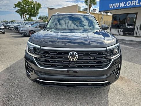 New 2026 Volkswagen Atlas SEL Premium R-Line AWD/4WD image 2