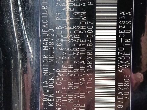 Used 2024 Toyota Camry SE image 35