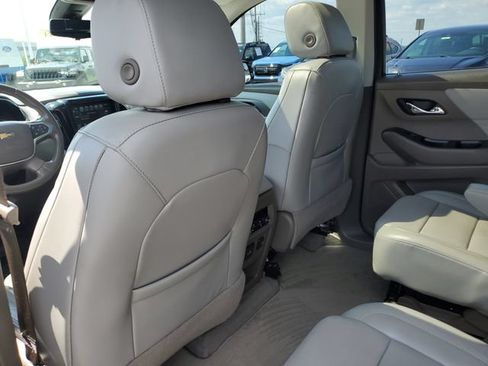 Used 2019 Chevrolet Traverse Premier AWD/4WD image 15