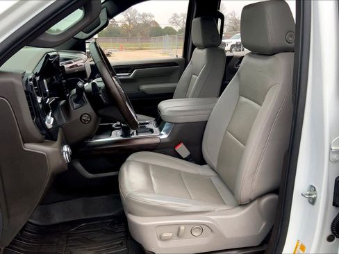 Used 2023 GMC Sierra 1500 SLT image 14