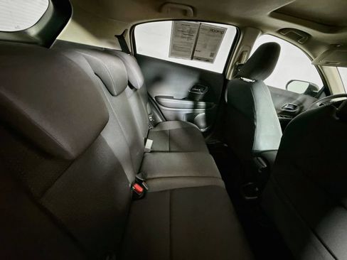 Used 2021 Honda HR-V EX image 25