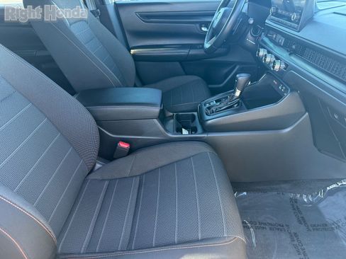 Certified 2024 Honda CR-V Sport image 31