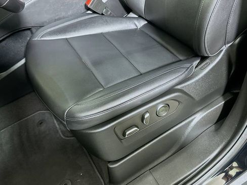 Used 2024 Cadillac Escalade ESV Luxury w/ LPO, Floor Liner Package image 21