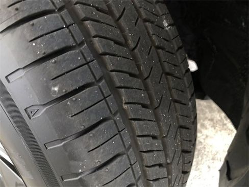 Used 2025 Subaru Forester Premium image 12