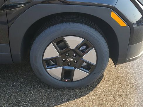 New 2026 Hyundai Santa Fe SE image 6