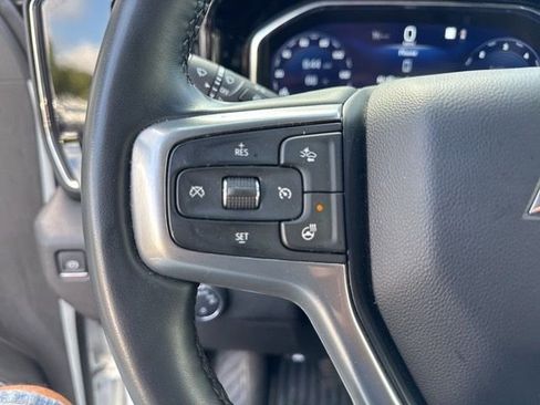 Used 2025 Chevrolet Silverado 1500 LT image 14