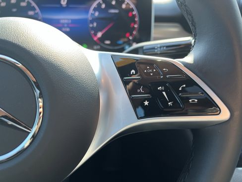 Certified 2025 Mercedes-Benz C 300 Sedan image 20