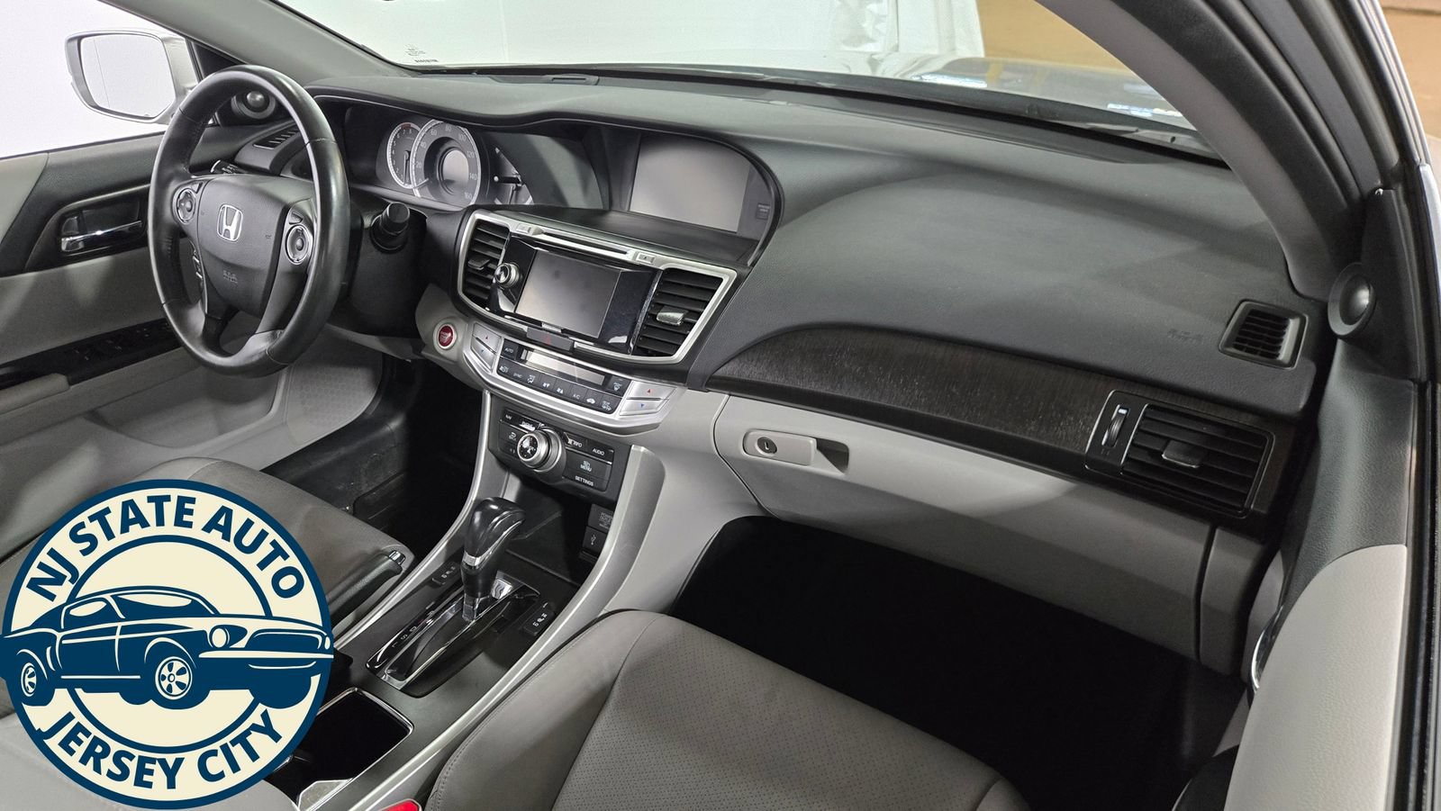 Used 2015 Honda Accord EX-L image 36