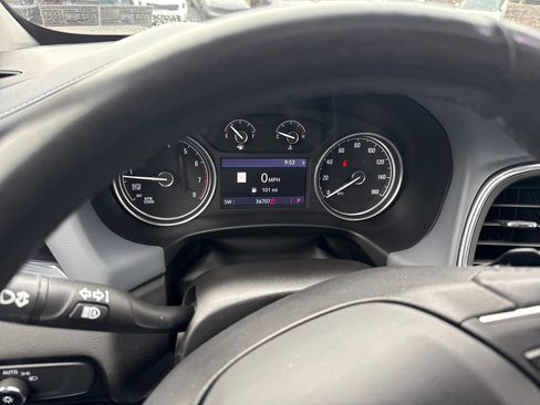 Used 2021 Buick Enclave Premium w/ Sun and Sites Package image 16