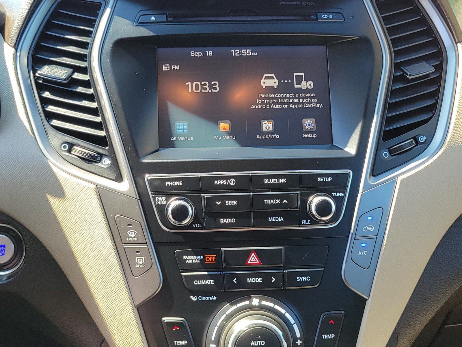 Used 2018 Hyundai Santa Fe Sport AWD/4WD image 22