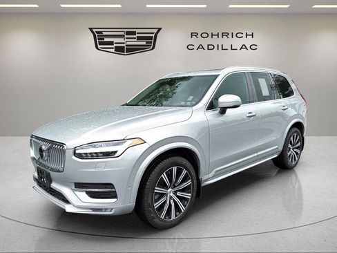 Used 2023 Volvo XC90 B6 Plus w/ Protection Package AWD/4WD image 1
