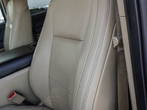 Used 2017 Ford F350 Lariat w/ Lariat Ultimate Package image 21