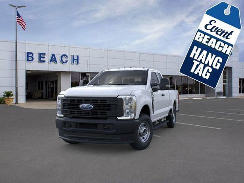 New 2026 Ford F250 XL image 3