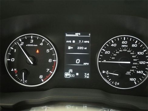 New 2025 Subaru Crosstrek 2.5i Limited image 4