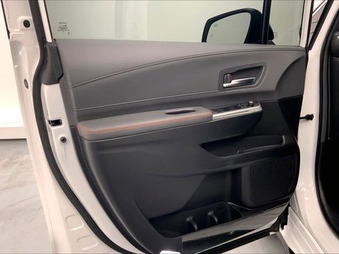 Used 2024 Toyota Sienna XSE image 19