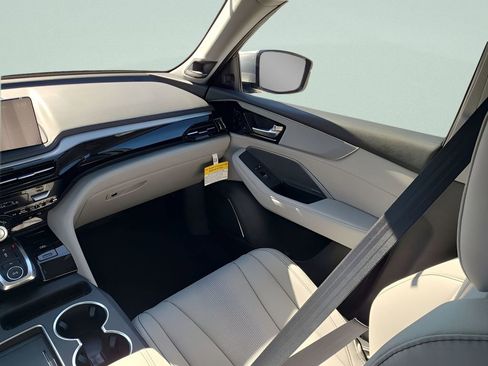 New 2026 Acura MDX w/ Technology Package image 3