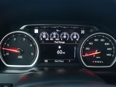 Used 2020 Chevrolet Silverado 2500 LTZ w/ LTZ Premium Package image 30