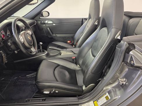 Used 2007 Porsche 911 Carrera S image 10