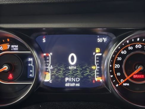 Used 2021 Jeep Wrangler Unlimited Sport image 29