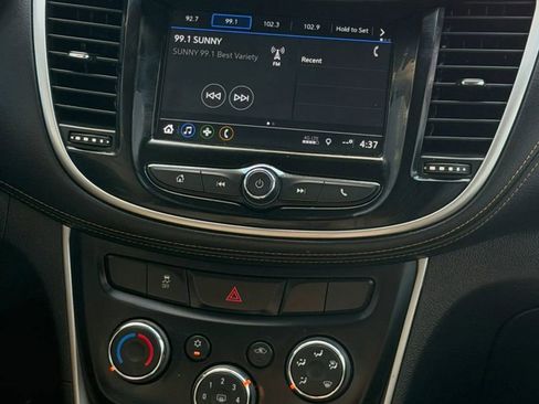 Used 2018 Chevrolet Trax LS image 14