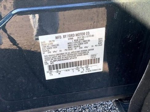 Used 2022 Lincoln Nautilus Reserve image 33