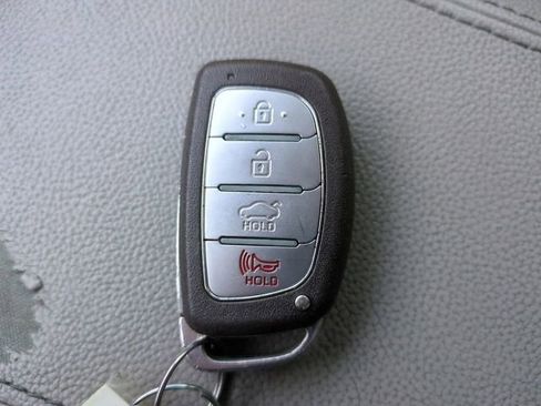 Used 2017 Hyundai Sonata Sport w/ Value Edition Package 02 image 28