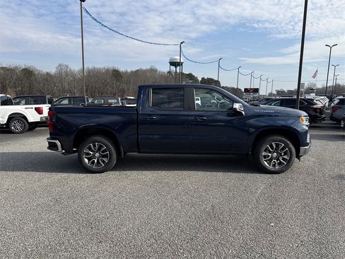 Used 2022 Chevrolet Silverado 1500 LT image 8