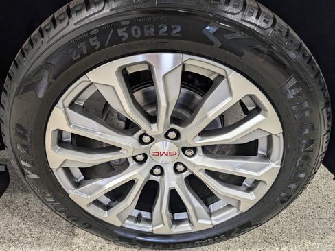 Used 2022 GMC Yukon Denali image 14