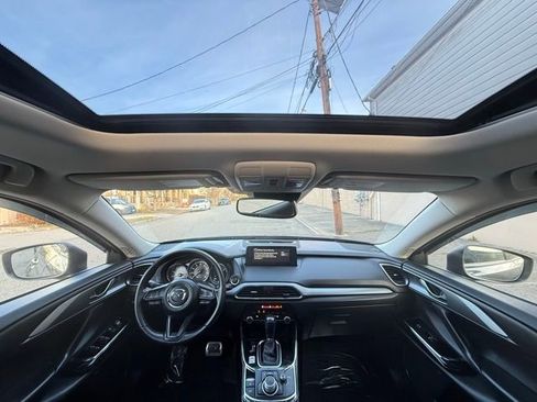 Used 2021 MAZDA CX-9 Touring w/ Touring Premium Package image 32