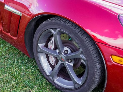 Used 2011 Chevrolet Corvette Grand Sport w/ Preferred Equipment Group RWD image 52