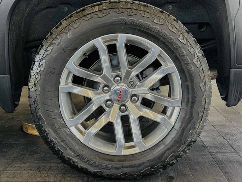 Used 2022 GMC Sierra 1500 SLT w/ SLT Premium Plus Package AWD/4WD image 30