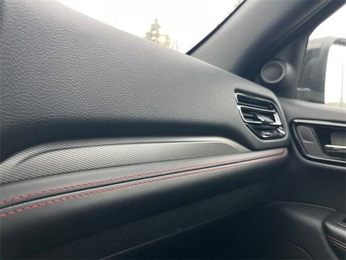 Used 2023 Dodge Durango GT image 17