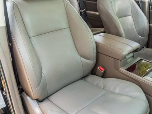 Used 2016 Lexus GX 460 w/ Premium Package AWD/4WD image 46