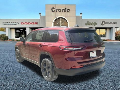 New 2025 Jeep Grand Cherokee L Limited w/ Black Appearance Package RWD image 5
