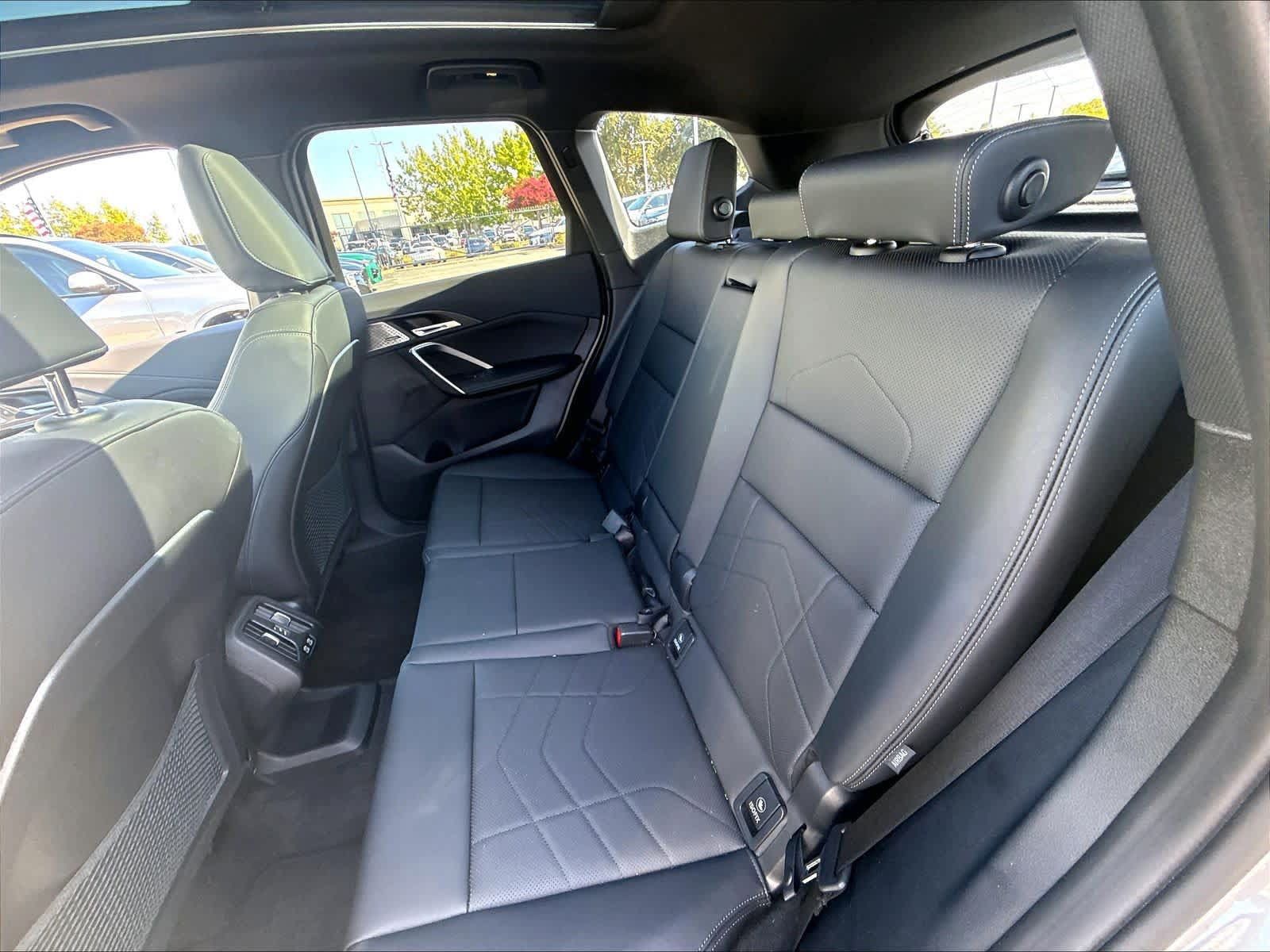 Used 2023 BMW X1 xDrive28i w/ Premium Package AWD/4WD image 22