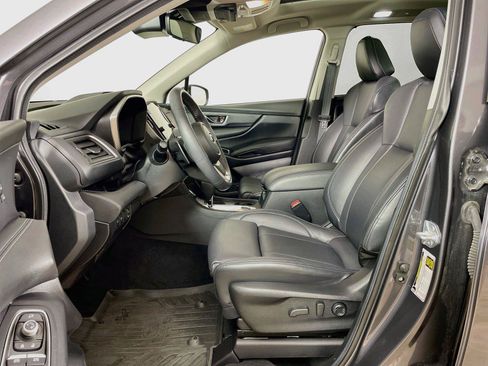 Used 2024 Subaru Ascent Limited w/ Technology Package AWD/4WD image 5