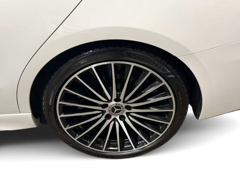 Used 2023 Mercedes-Benz C 300 4MATIC Sedan image 10