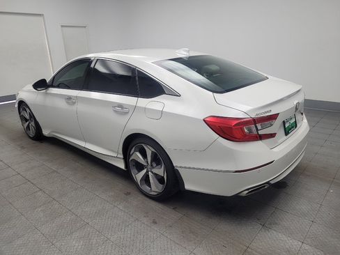 Used 2020 Honda Accord Touring image 5