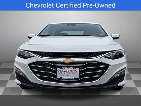Certified 2025 Chevrolet Malibu LT image 2